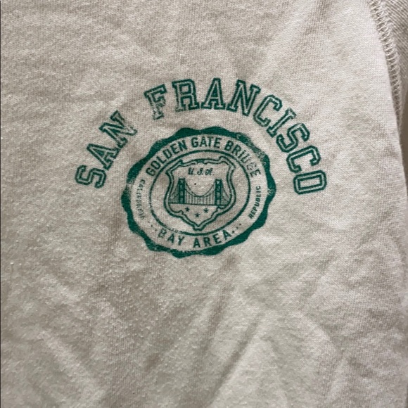 gap crewneck - Picture 2 of 4